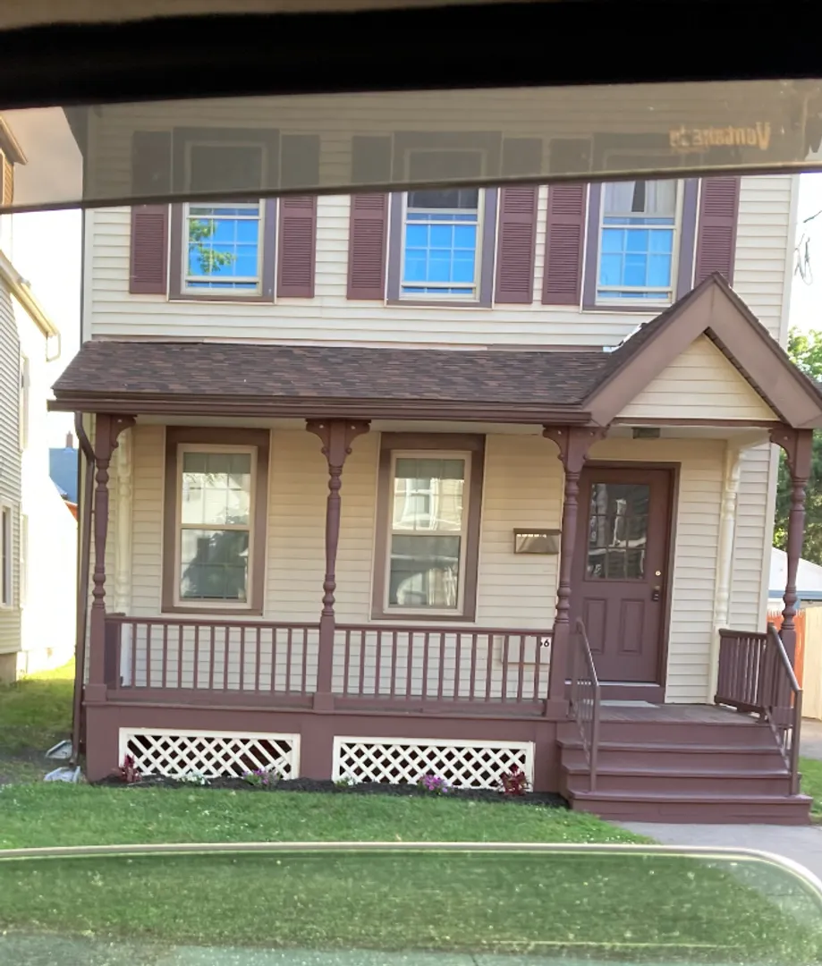 66 Church St | 2 bed house for rent