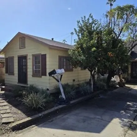 Image 2 - 2162 Chickasaw Avenue, Los Angeles, CA 90041, USA - House for sale