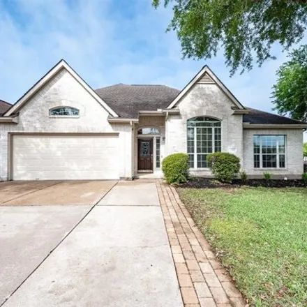 Buy this 3 bed house on Arcadia Drive in Pasadena, TX 77505