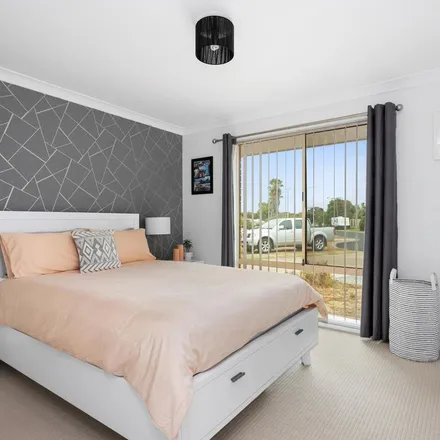 Rent this 3 bed apartment on Jarvis Place in Hannans WA, Australia