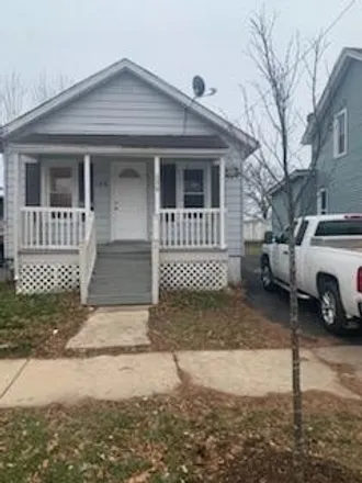 Buy this 2 bed house on 134 Woodlawn Avenue in Aurora, IL 60506