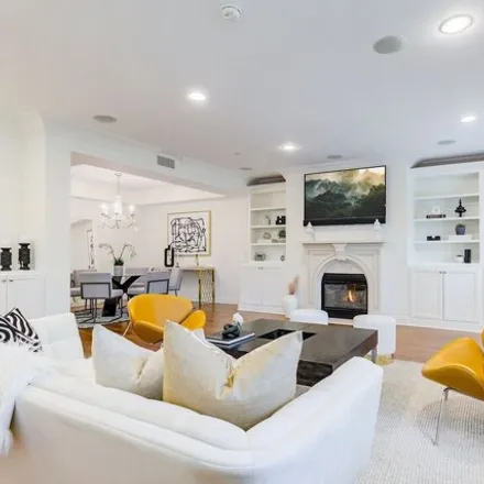 Image 1 - 287 Reeves Drive, Beverly Hills, CA 90212, USA - Condo for sale