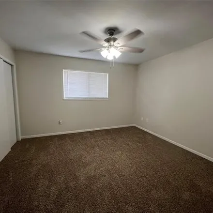 Image 8 - 446 Willow Drive, Ross, Lake Jackson, TX 77566, USA - Apartment for rent