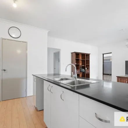 Image 4 - Lux Glade, Baldivis WA 6171, Australia - Apartment for rent