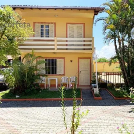 Buy this 3 bed house on Avenida Brasil in Nova Aliança, Rio das Ostras - RJ