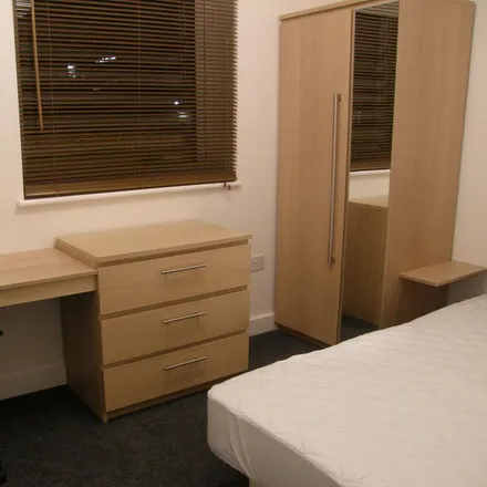 Image 9 - Unite Students, James Street, Plymouth, PL4 8AA, United Kingdom - Room for rent