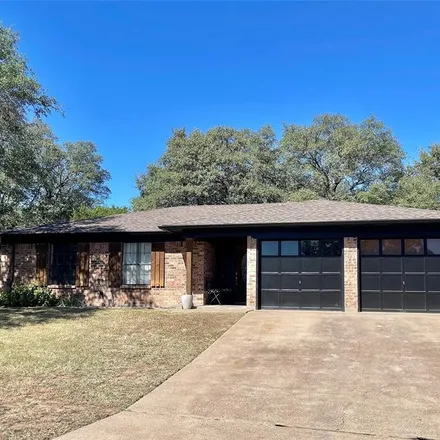 Buy this 3 bed house on 2116 North Rough Creek Court in Hood County, TX 76048