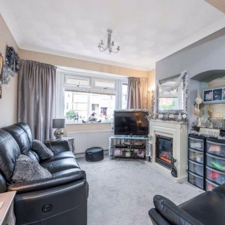 Rent this 3 bed house on 45 Orchard Rise West in London, DA15 8TA