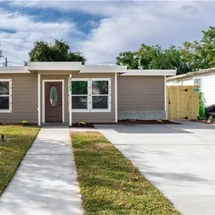 Buy this 3 bed house on 2013 Yale Street in Corpus Christi, TX 78416