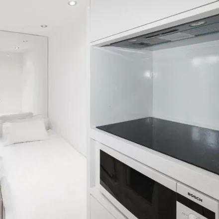 Image 2 - Montpelier House, 106 Brompton Road, London, SW3 1BW, United Kingdom - Apartment for sale