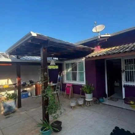 Buy this 3 bed house on Rua Minas Gerais in Nova Aliança, Rio das Ostras - RJ