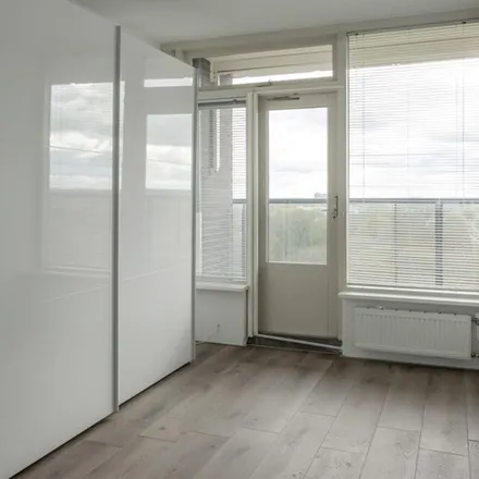 Image 1 - Promenade en Kaden, De Marke 190, 9203 DX Drachten, Netherlands - Apartment for rent