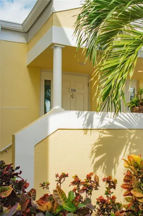 Buy this 2 bed condo on 2510 Southeast 19th Place in Homestead, FL 33035