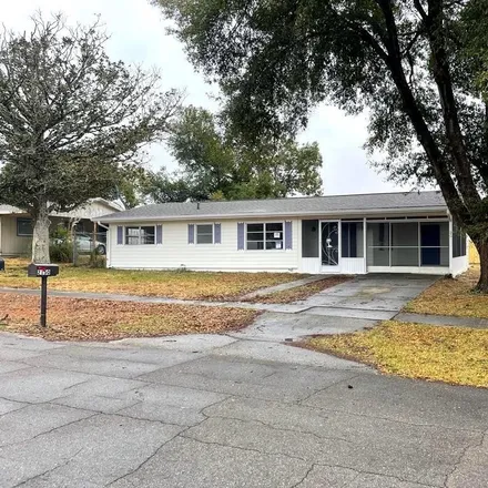 Buy this 3 bed house on 2150 West Greenway Place in Citrus Springs, Citrus County