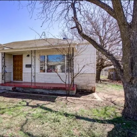 Buy this 3 bed house on 1939 39th Street in Lubbock, TX 79412