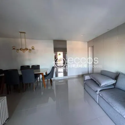 Rent this 3 bed apartment on Rua General Osório 530 in Tabajaras, Uberlândia - MG