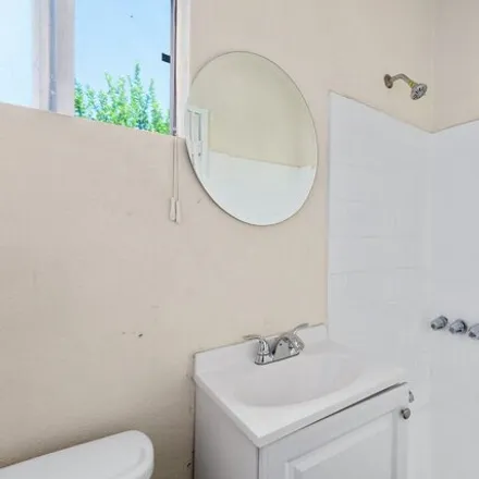 Image 6 - 4351 Normal Avenue, Los Angeles, CA 90029, USA - House for sale