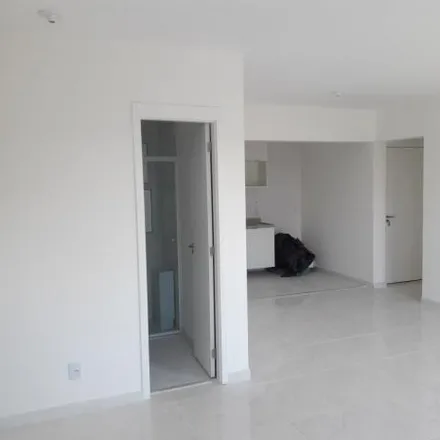 Rent this 2 bed apartment on Rua Campos Sales in Jardim Regina Alice, Barueri - SP