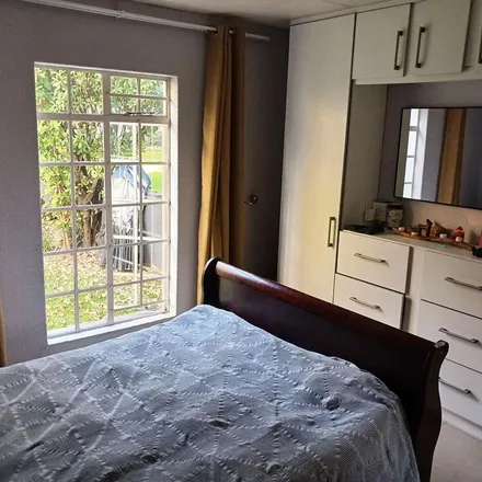 Rent this 3 bed townhouse on Palliser Road in Ekurhuleni Ward 19, Gauteng