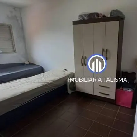 Buy this 2 bed house on Rua Ataulfo Alves in Jardim São Judas, Taboão da Serra - SP
