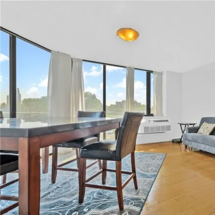 Image 1 - 60-70 Woodhaven Boulevard, New York, NY 11373, USA - Condo for sale