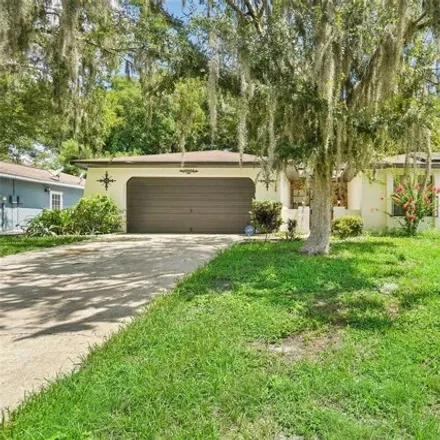 Buy this 3 bed house on 12433 Shadow Ridge Blvd in Hudson, Florida