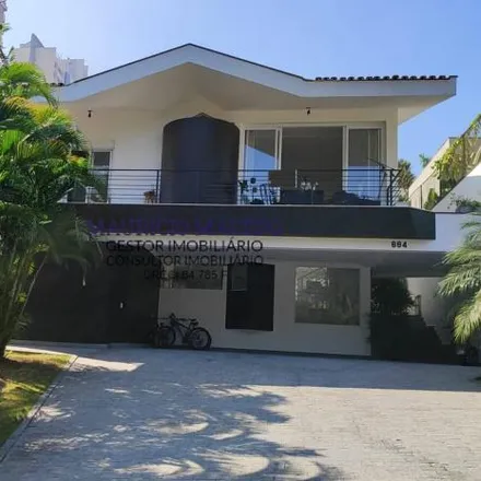 Rent this 4 bed house on Trevo de Barueri in Jardim Reginalice, Barueri - SP