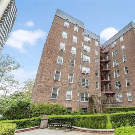 Image 1 - 105-25 67th Road, New York, NY 11375, USA - Apartment for sale