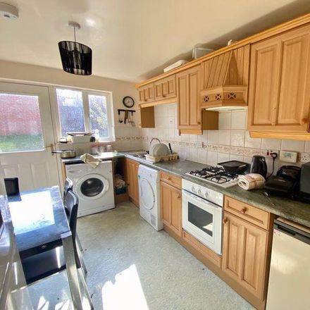 Rent this 1 bed room on 15 The Runnel in Norwich, NR5 9HG