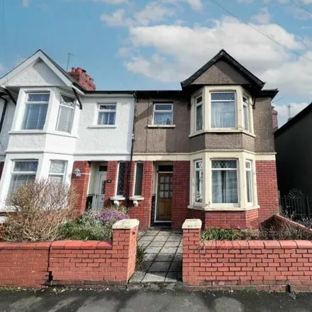 Buy this 3 bed townhouse on Caerphilly Road in Cardiff, CF14 4QE