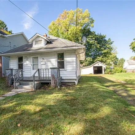 Buy this 2 bed house on 576 Noble Avenue in Akron, OH 44320