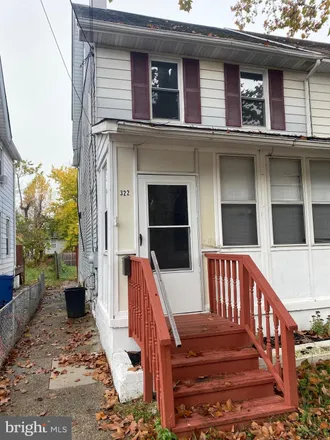 Rent this 3 bed house on 322 High Street in Westville, Gloucester County