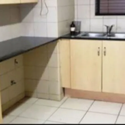Image 3 - Tony, Bronkhorst Street, New Muckleneuk, Pretoria, 0145, South Africa - Apartment for rent
