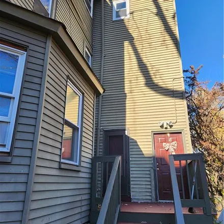 Image 1 - 38 Burton Street, Hartford, CT 06112, USA - Apartment for rent