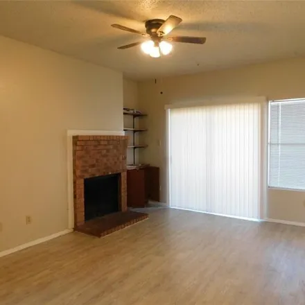 Image 7 - 2407 West Slaughter Lane, Austin, TX 78748, USA - Apartment for rent
