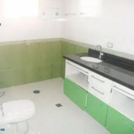 Buy this 2 bed house on Rua Olívio Augusto de Amaral in Vila Industrial, São José dos Campos - SP