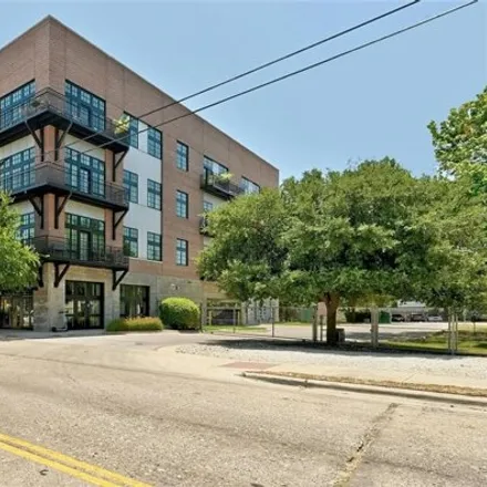 Image 3 - 2235 East 6th Street, Austin, TX 78702, USA - Condo for rent