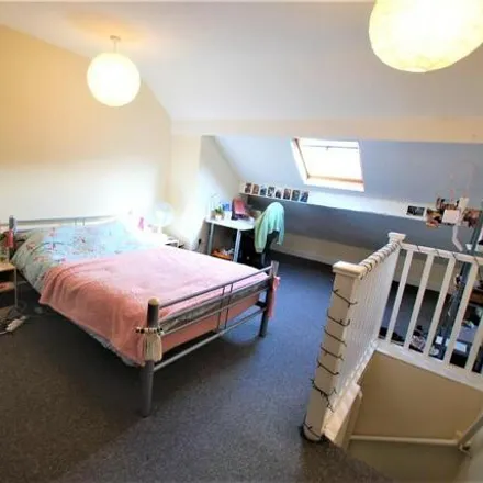 Image 3 - The Well, Neill Road, Sheffield, S11 8QH, United Kingdom - Townhouse for rent