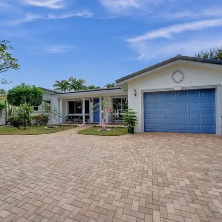 Buy this 3 bed house on 3264 Robbins Road in Pompano Beach, FL 33062