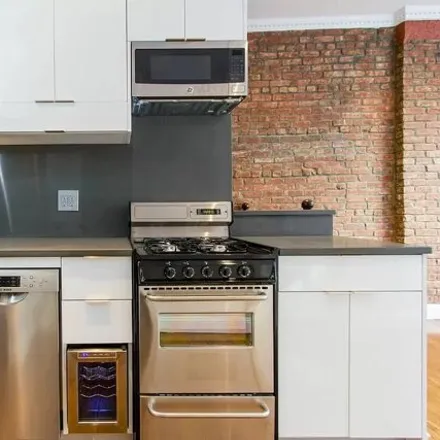 Rent this 5 bed house on 334 East 100th Street in New York, NY 10029