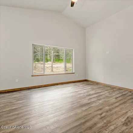 Image 7 - 686 East Valley Street South, Bonner County, ID 83822, USA - House for sale