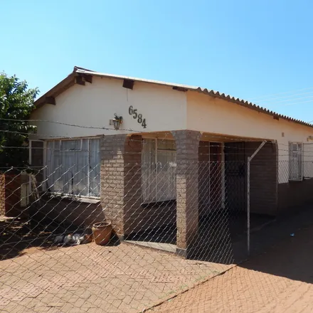 Image 6 - Victoria Falls Municipality, MATABELELAND NORTH PROVINCE, ZW - House for rent