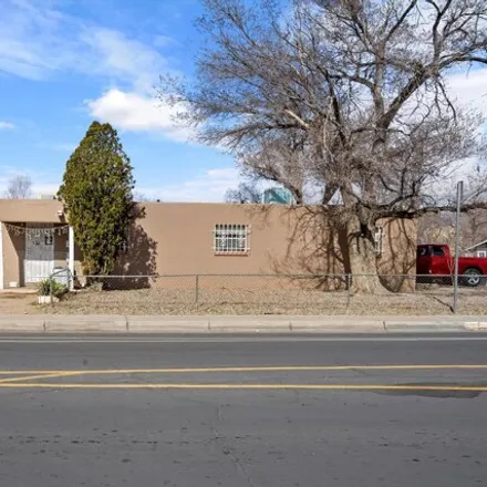 Buy this 4 bed house on Copper Avenue Northeast in La Mesa, Albuquerque
