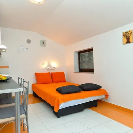 Rent this 1 bed apartment on 52212 Fažana