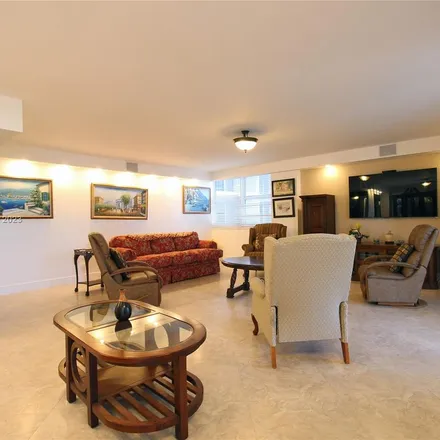 Image 5 - 2030 South Ocean Drive, Hallandale Beach, FL 33009, USA - Apartment for rent