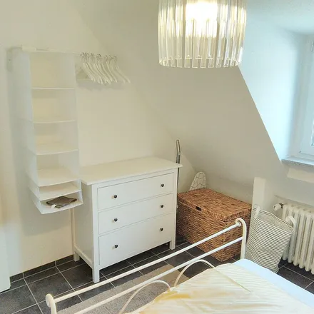 Rent this 2 bed apartment on Schwerinstraße 56 in 50733 Cologne, Germany