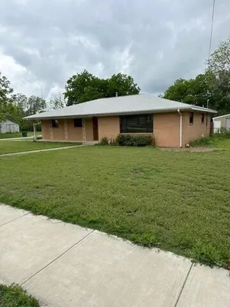 Buy this 3 bed house on 106 West Harris Street in Dublin, TX 76446