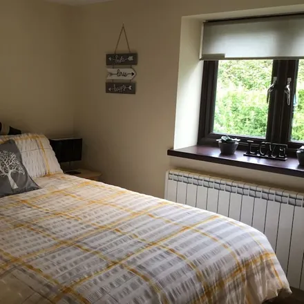Rent this 2 bed townhouse on Surlingham in NR14 7AR, United Kingdom