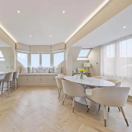 Rent this 3 bed apartment on Westfield in 15 Kidderpore Avenue, London