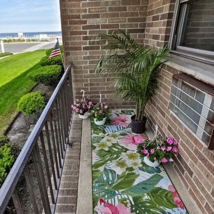 Buy this 1 bed condo on 15th Avenue in Belmar, Monmouth County